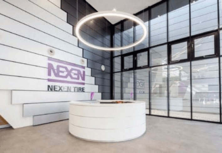 Nexen Tire Empfangsbereich