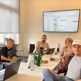 Entwicklung am Bildschirm